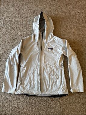 Patagonia Women's Jacket with Purple and Blue Logo Accent - Light Gray